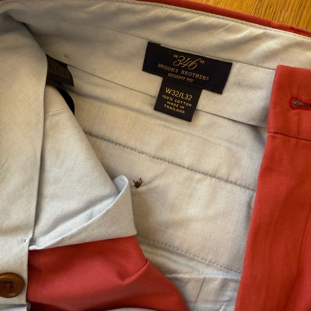 Brooks Brothers Nantucket Red Chinos size 32/28